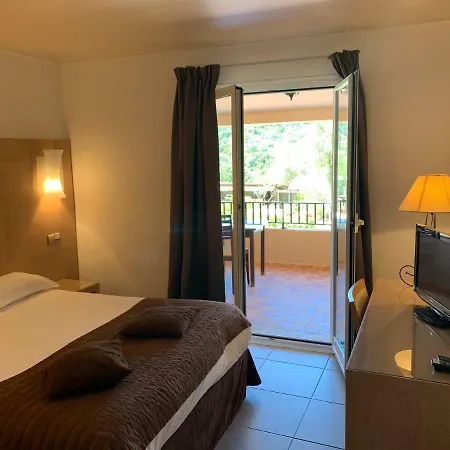 Hotel Domaine De L'oriu Serriera (Corsica)