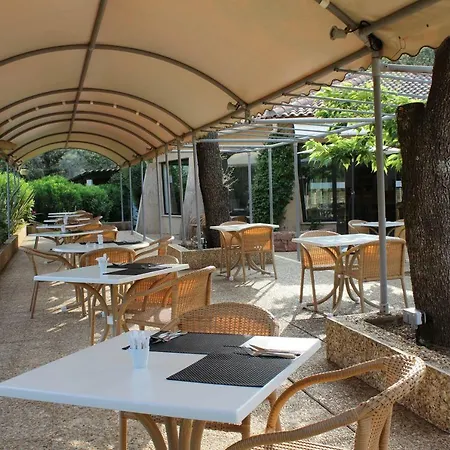 Domaine De L'oriu