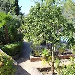 Domaine De L'oriu 3* 塞雷拉