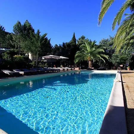 Domaine De L'oriu 3*