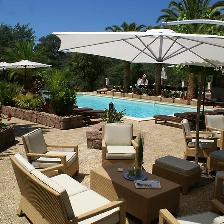 Domaine De L'oriu Serriera (Corsica)