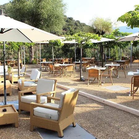 Domaine De L'oriu 3*