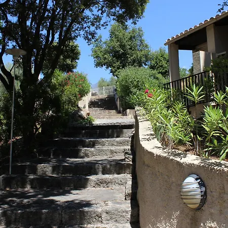 Ξενοδοχείο Domaine De L'oriu 3*
