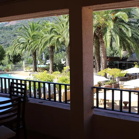 Domaine De L'oriu Hotel