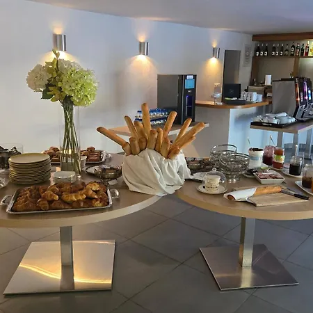 Domaine De L'oriu 3*