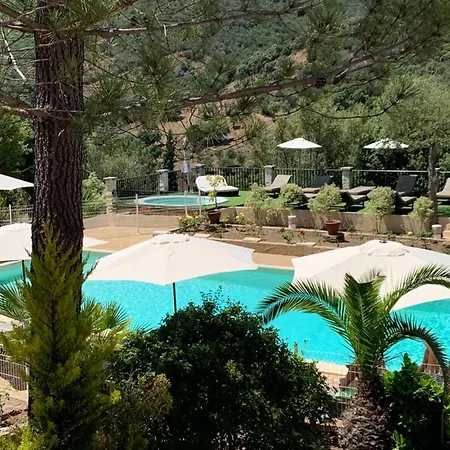 Hotel Domaine De L'oriu Serriera (Corsica)