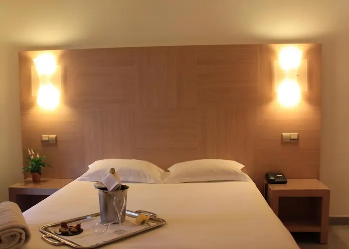 Domaine De L'oriu Serriera (Corsica)