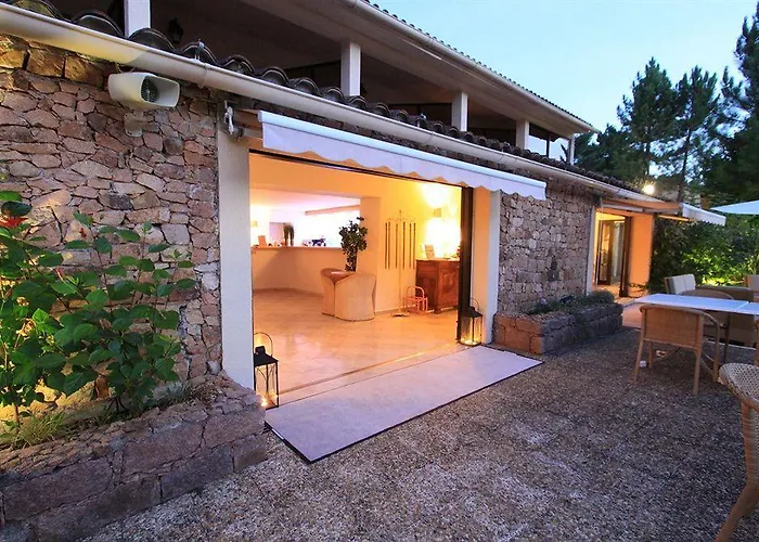 Domaine De L'oriu 3* Serriera (Corsica)