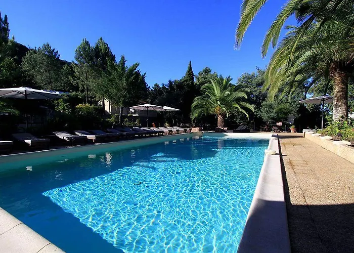 Domaine De L'oriu 3*