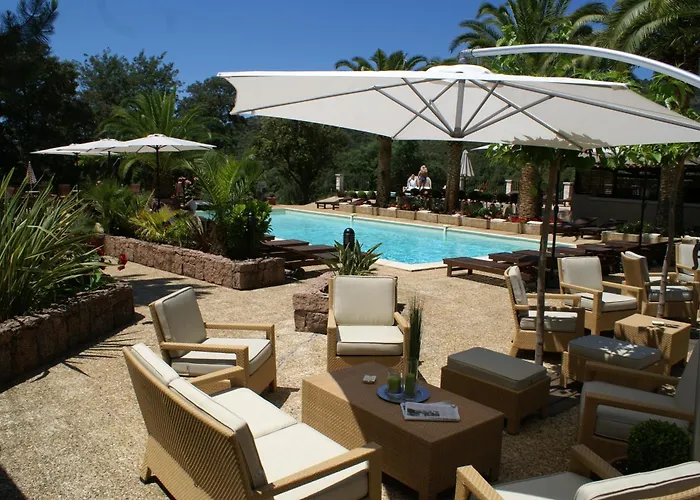 Domaine De L'oriu Serriera (Corsica)