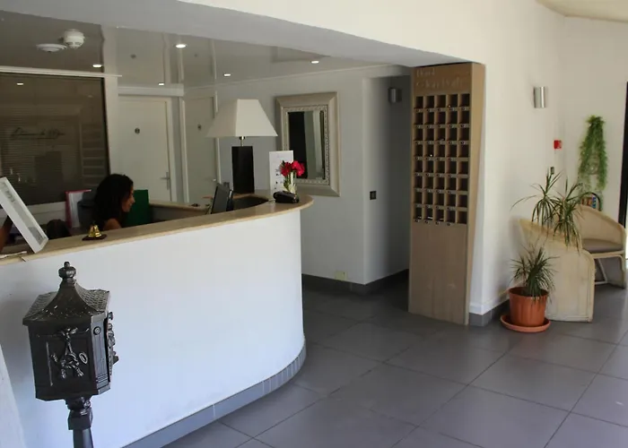 Domaine De L'oriu Serriera (Corsica)