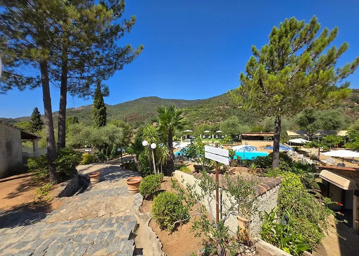 Domaine De L'oriu 3*