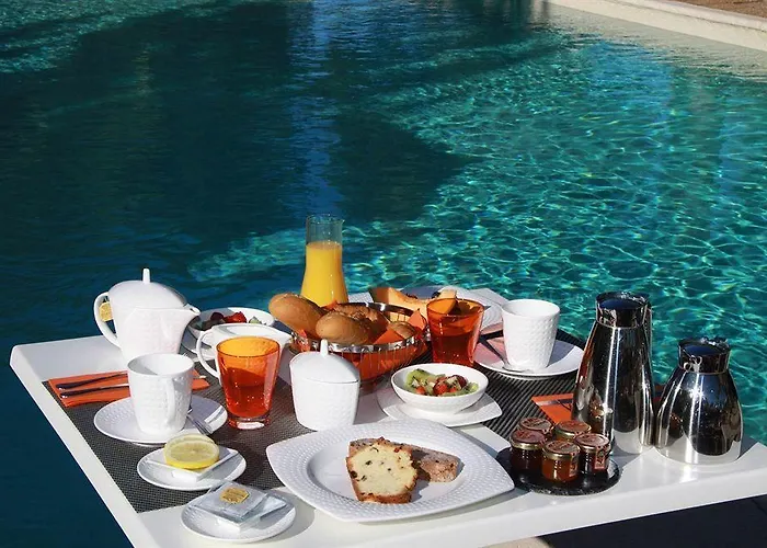 Hotel Domaine De L'oriu