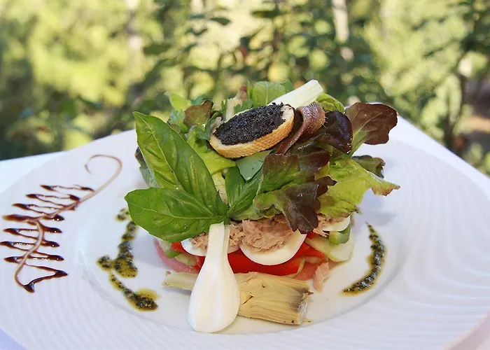 Domaine De L'oriu Serriera (Corsica)