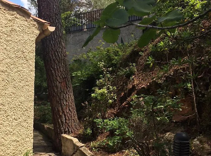 Domaine De L'oriu 3* Serriera (Corsica)