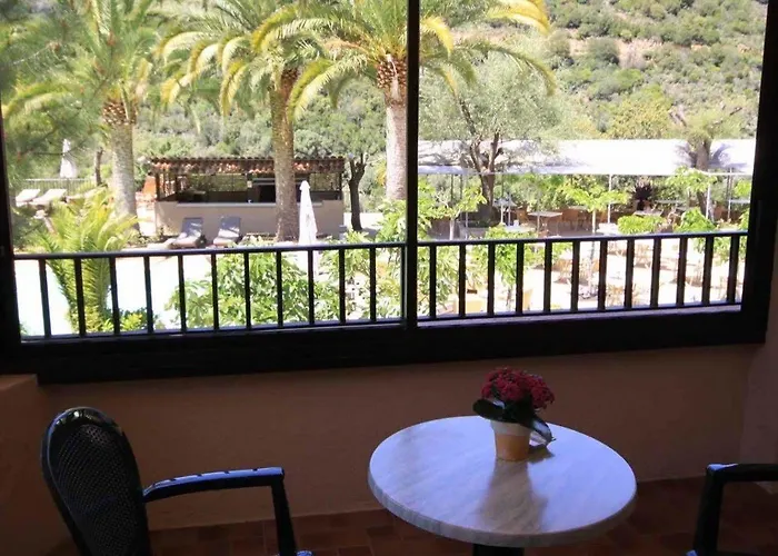 Domaine De L'oriu Serriera (Corsica)